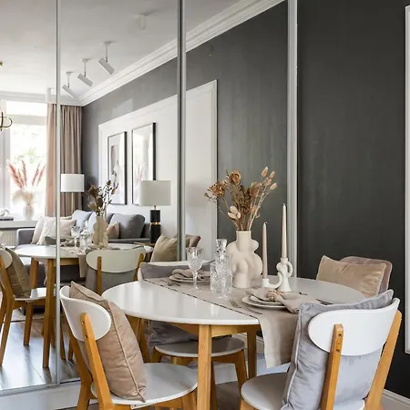 Golden - Modern & Stylish, Aleja Solidarnosci Appartamento *